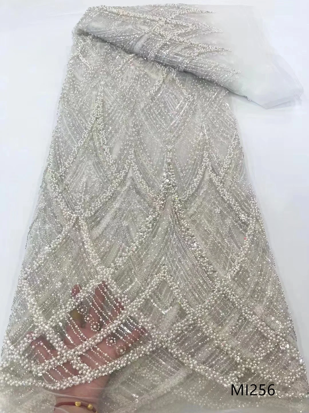 

High-End Luxury French Embroidery Bead Tube Lace Fabric African Lace Fabric 2023 High Quality French Tulle Lace Dress