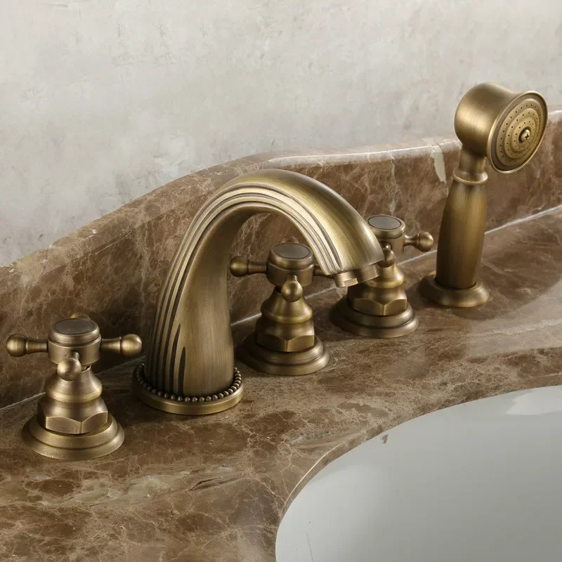 Brass Classtic Bathtub Faucet Set with Handheld Shower Deck Mounted 5 Holes Hot and Cold Taps Garden Bathtub Water Mixer 2