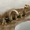 Brass Classtic Bathtub Faucet Set with Handheld Shower Deck Mounted 5 Holes Hot and Cold Taps Garden Bathtub Water Mixer 2