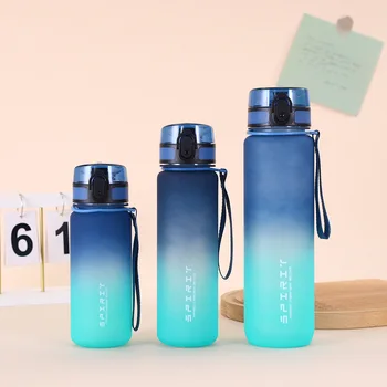 500-1000ml Sports Water Bottle Frosted Progressive Color Drinking Water Cup with Handle Gradient for Gym Outdoor Sports Camping 1