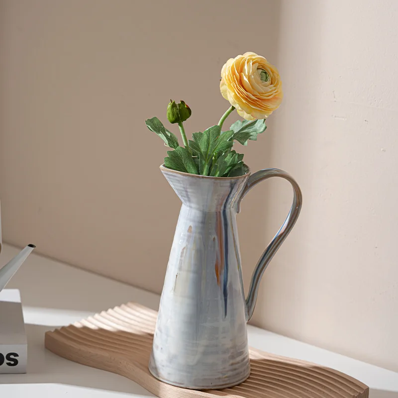 

White Flowing Glaze Water Bottle, Flower Vase, Creative Ceramic Decoration, Dry Flower Ware, Modern Home Art Decoration
