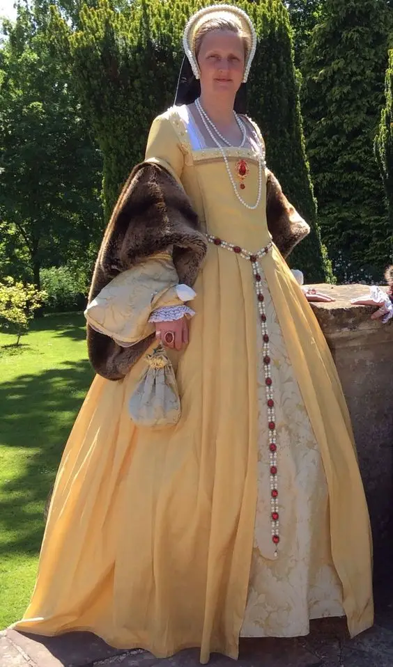 Victorian Queen Elizabeth Tudor Periodo Tudor Dress Costume Cosplay Anne Boleyn Style Yellow Dress Da Altra Ragazza Boleyn