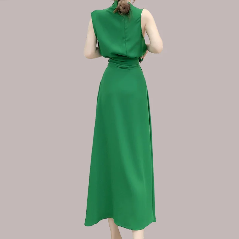 white christmas dresses Cynthia Green Maxi Dress main image 0