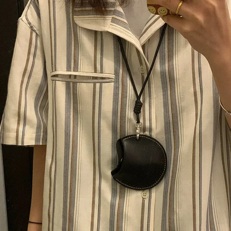 Minimalist hanging neck mini glasses bag, glasses storage bag, handmade leather semi-circular necklace bag