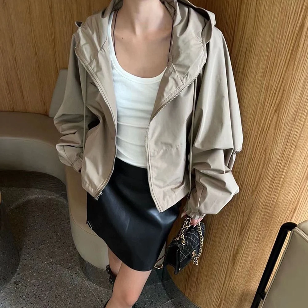 

Hooded Windbreaker with Drawstring for Women, Long Sleeved Coat, Drawstring Jacket, Korean Lady Tops, Khaki and Black, Autumn