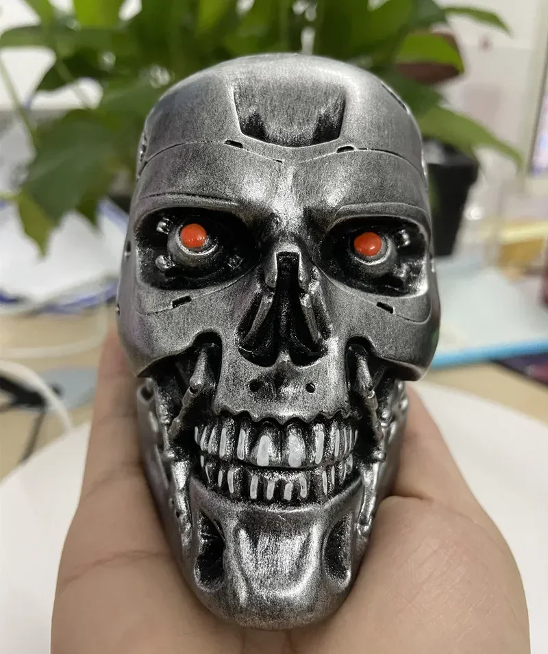 

[VIP] 14cm Terminator Skull T800 Arnold Schwarzenegger resin figure statue toy skeleton head Collection model desk decoration