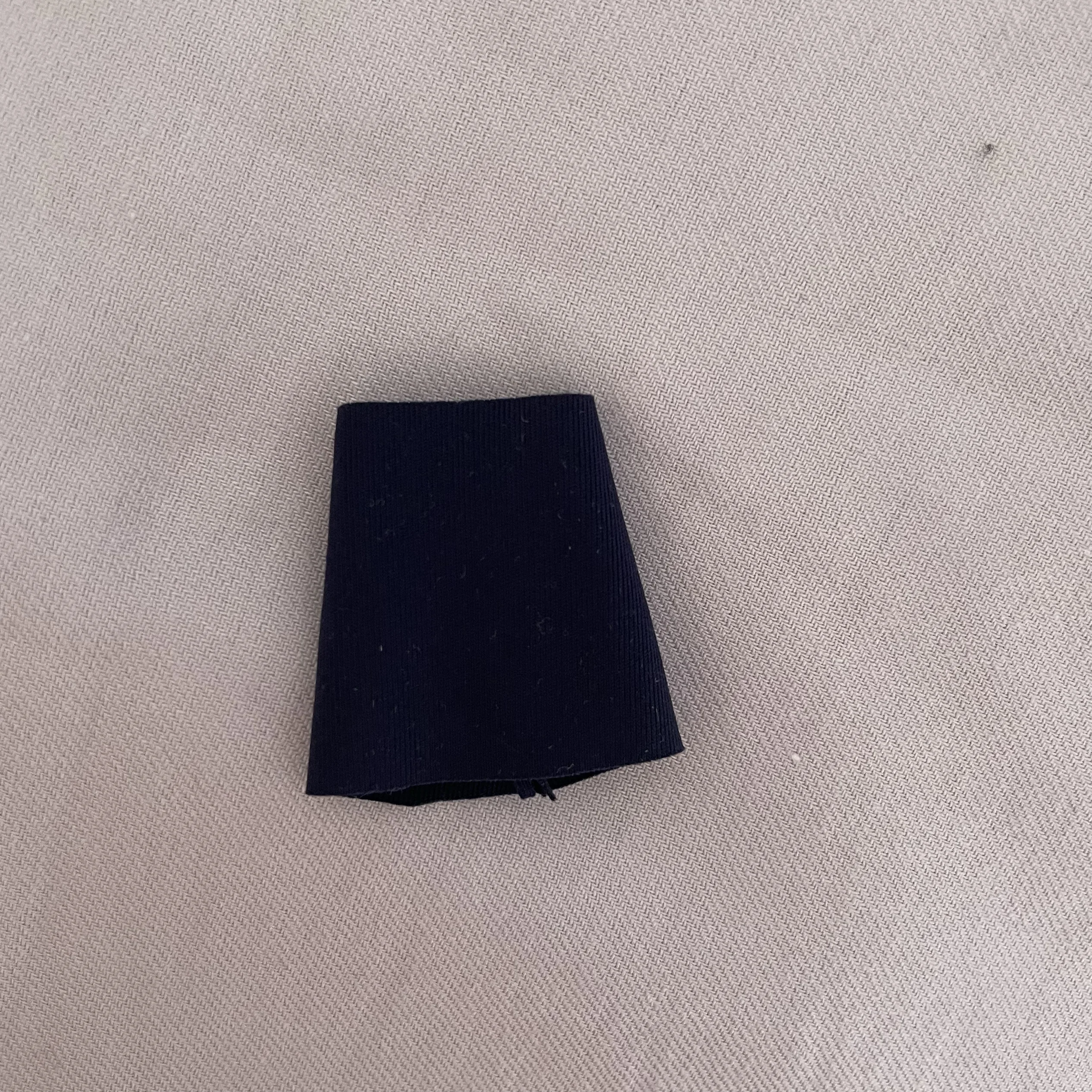 Maßstab 1:12, süßes Mädchen, schulterfrei, Pullover, Hüfte umarmend, enger Rock, Jacke, Kleidung, Modell für 6-Zoll-Actionfiguren, Puppenkörper – Detail 8