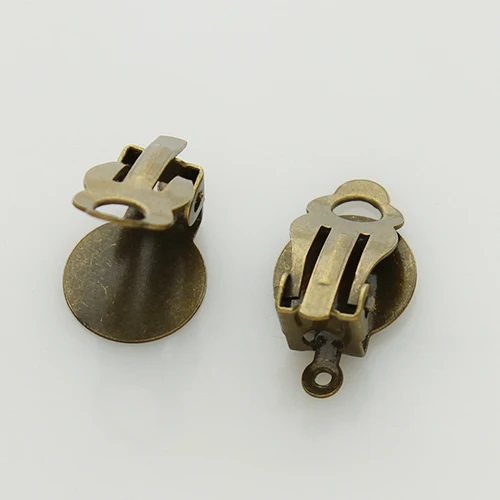 Ear clip 50pcs/lot 10mm Kirsite Round Flat Ear Clip Base Cabochon Bezel Tray For Non Piercing Earrings Accessories