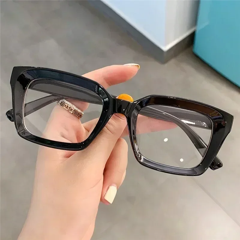 Reading Glasses 2025 Oversized Square Reading Glasses Men Women Portable Large Frame High-definition Presbyopia Eyeglasses Diopter 0~+ 3.5