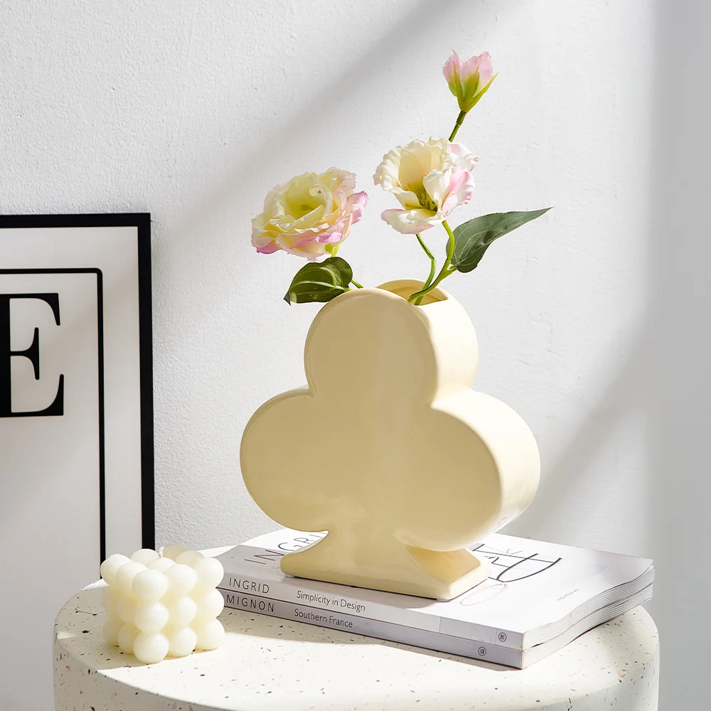 

Современная декоративная ваза в простом стиле для покера, аксессуары для гостиной и стола, декоративный цветочный горшок, керамическое украшение для домашнего стола в скандинавском стиле