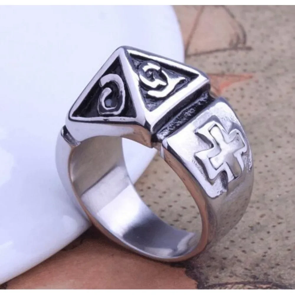 

CHUANGCHENG Personalized Vintage Fashion Letter Men's Stainless Steel Food Ring Men's Jewelry Love Man Rings Size 8-11