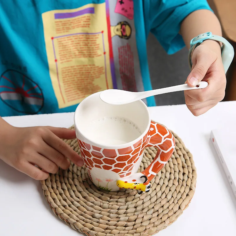 قدح قهوة سيراميك فاخر نقش اشكال