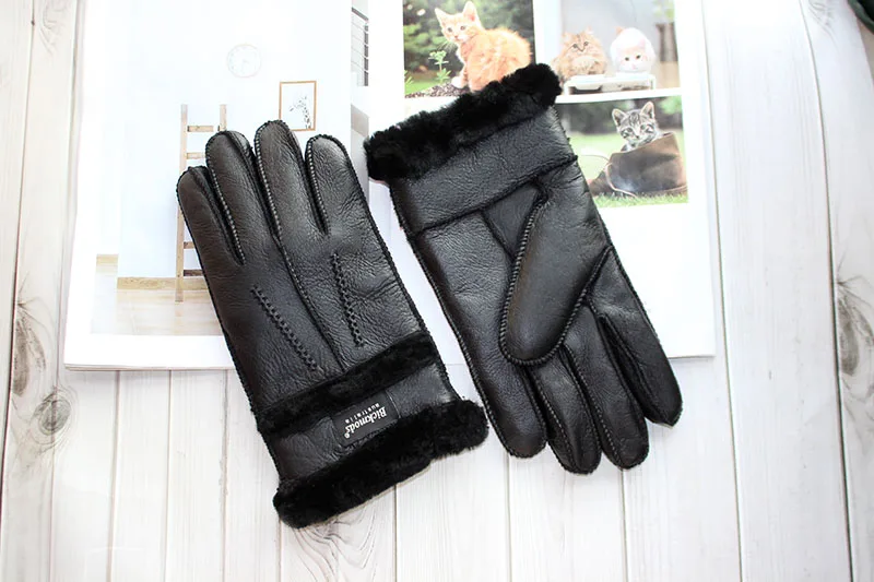 Winter Warm Sheepskin Fur Gloves Men's Thickened Windproof and Cold-Proof Outdoor Riding Sheep Leather Wool Finger Gloves