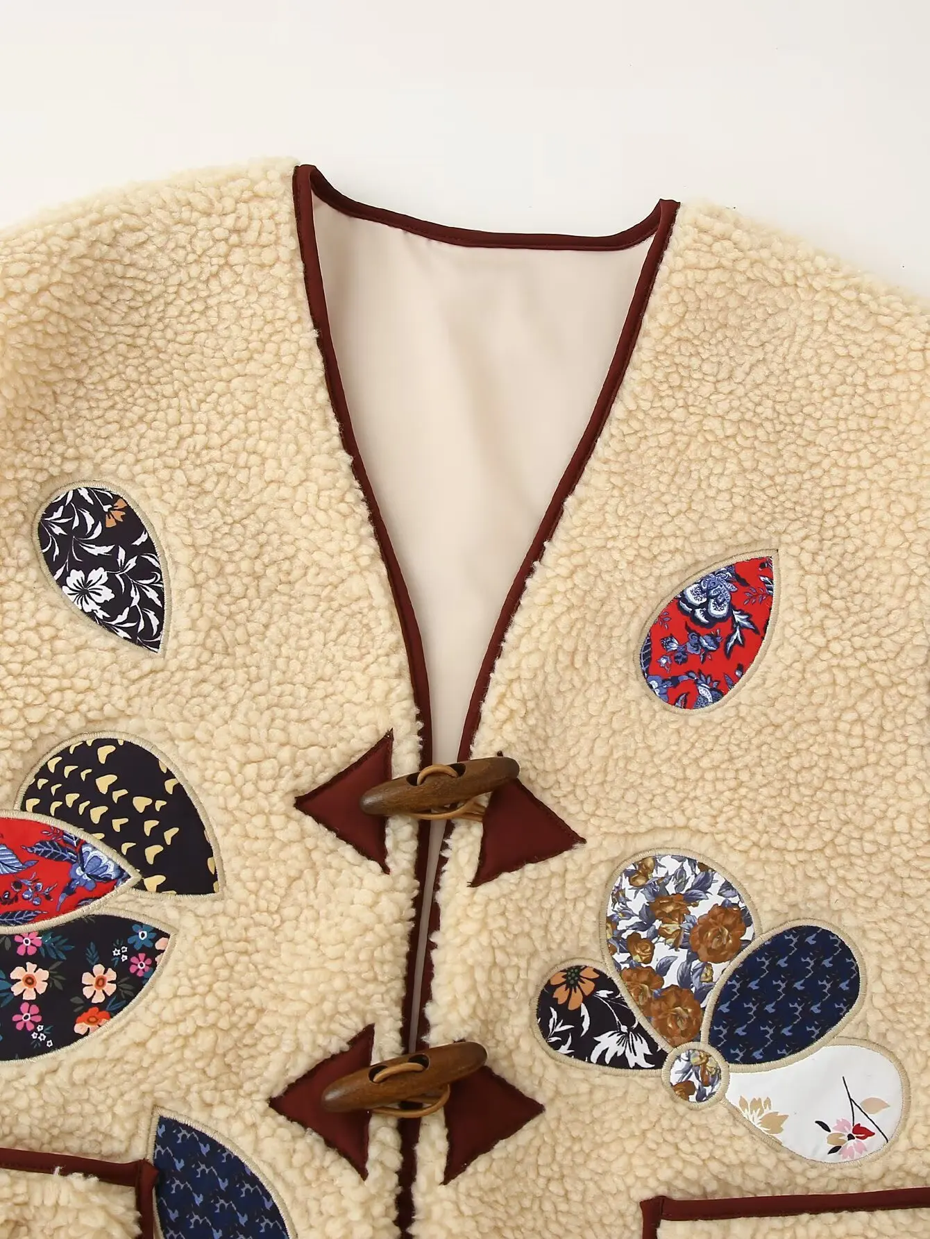 Women Casual Embroidery Patchwork Vest Coat Female Fashion V-Neck Button Loose Short Vest Autumn Winter Lady Chic Tops Streetwea