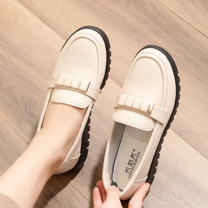 Autumn Women' Flat Shoes Genuine Leather Casual Loafers Slip On Mother Shoes Soft Bottom Comfort Lady Driving Shoes Plus Size