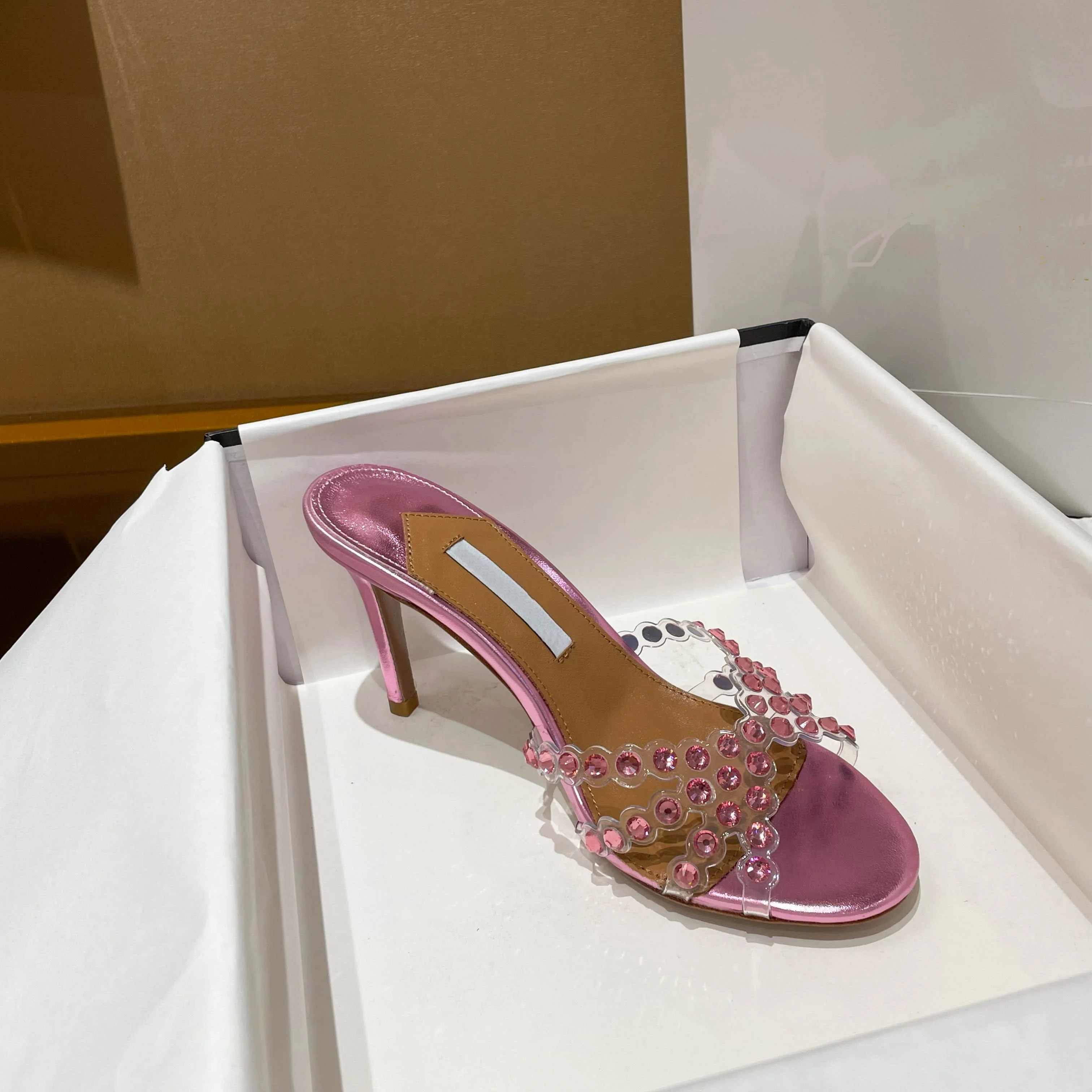 

Fashion crystal-embellished high-heeled sandals 11