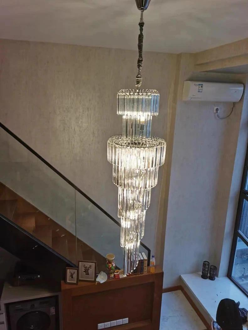 Chandelier Image 6