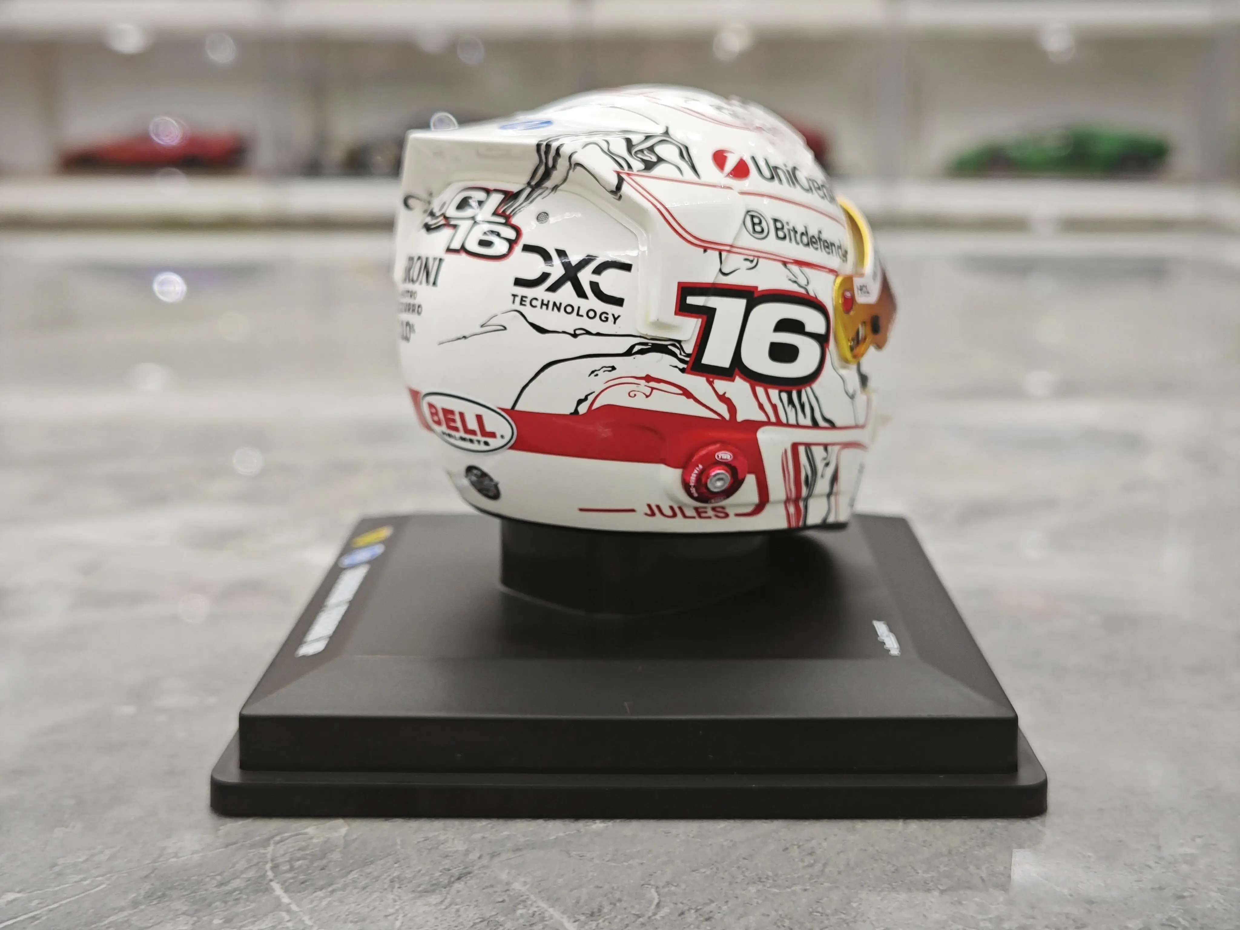 Sfc3e0fadc08b49f2a720d59b2b2ca987r - Charles Leclerc Merch