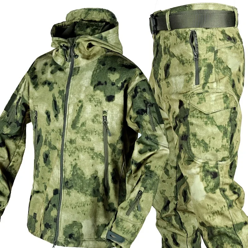 thumbnail image 1 of Traje impermeable de lana para invierno, conjunto de chándal para senderismo para hombre, chaqueta Softshell, chaqueta térmica para acampar, traje táctico, ropa de pesca, 1 of 5