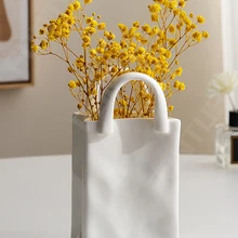 Nordic Portable Vase Handbag White Ceramic Vases Modern Decor Dried Flower Vases Decor Accessories Creative Plant Pot Ornaments