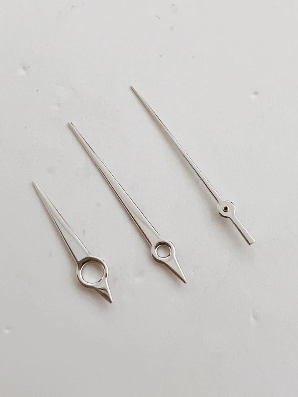 

Модифицированные аксессуары для часов, новые простые полированные нелюминесцентные стрелки, совместимые с движениями NH35/364R/7S