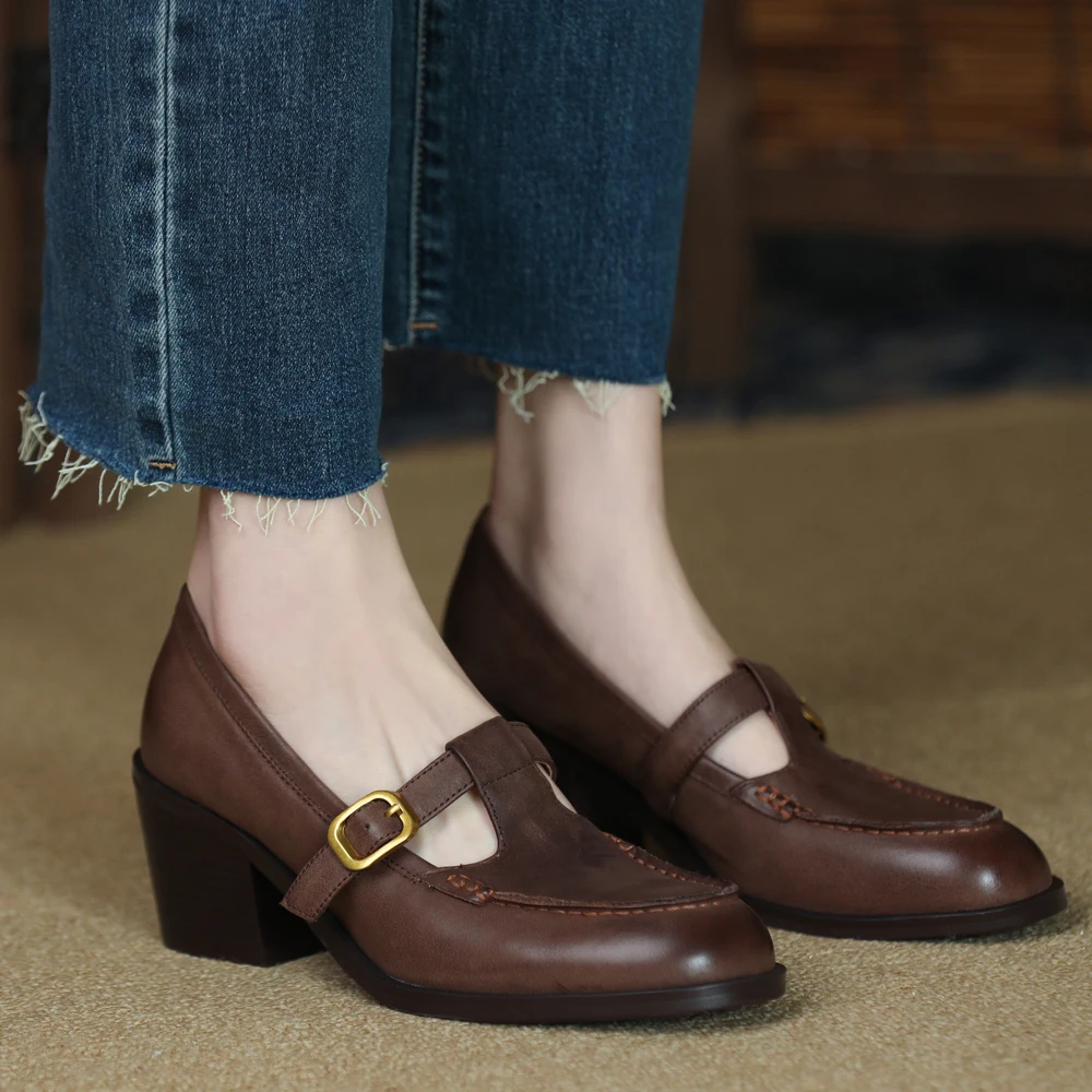 

T-Strap Spring Autum Vintage Buckle Pumps Retro French Style Cowhide Shoes Woman Women PumpsThick Sqaure Heel Round Toe Loafers