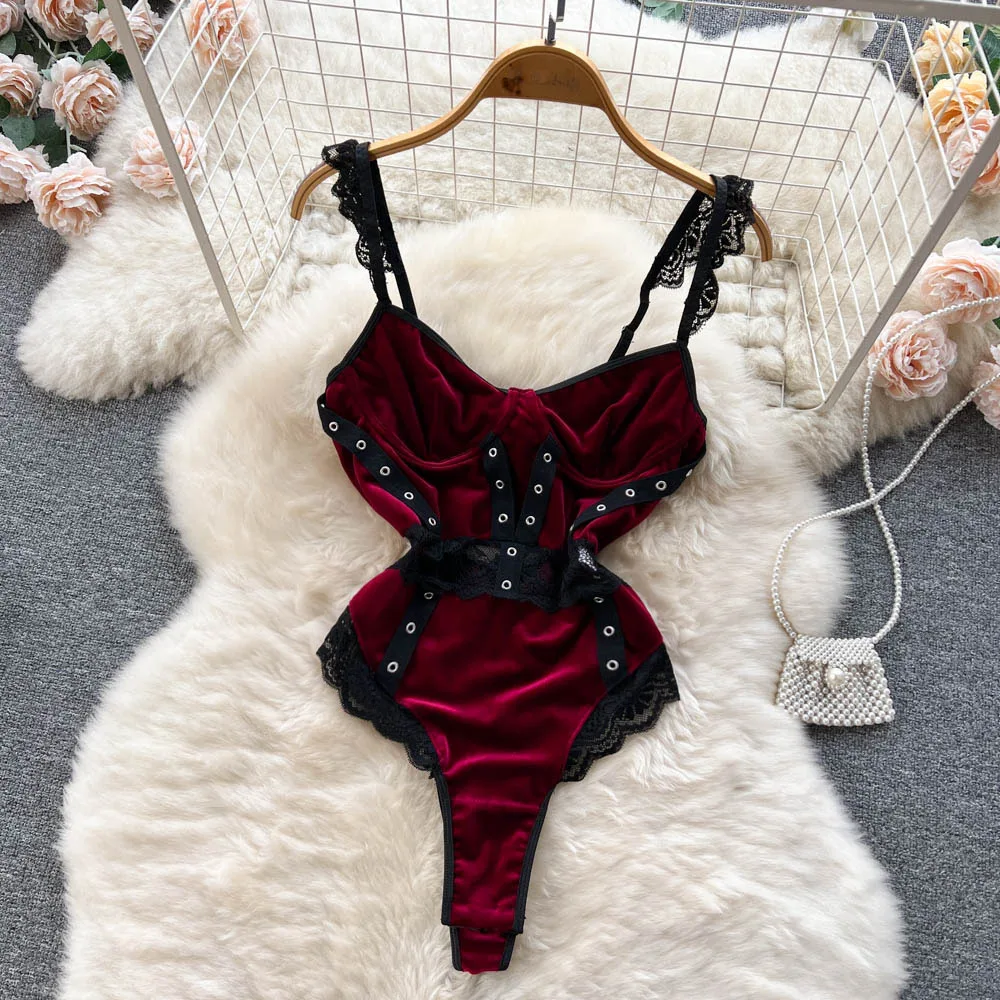 CHILLGIO Frauen Velours Sexy Riemchen Body Mode Samt Bodycon Kombination Catsuit Dessous Spitze Patchwork Einteilige Strampler – Detail 3