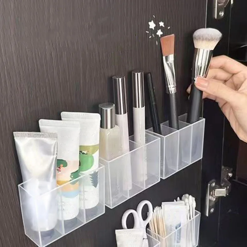 Practical and Stylish Makeup Organizer with Wall-mounted and Desktop Organizer Function for Easy Access and Storage 4