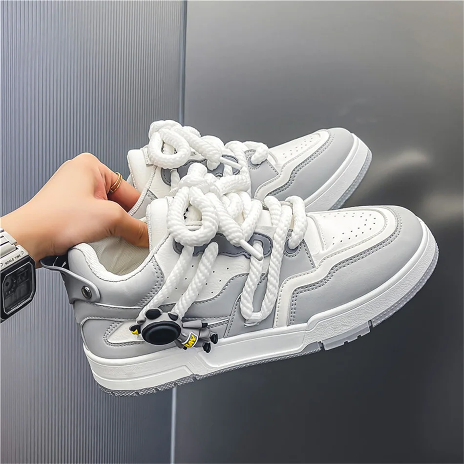 

2023 Spring and Autumn New Fashions Trend Men Shoes Comfortable Breathable Men Skateboard Shoes Lace-up Outdoor Men Sneakers
