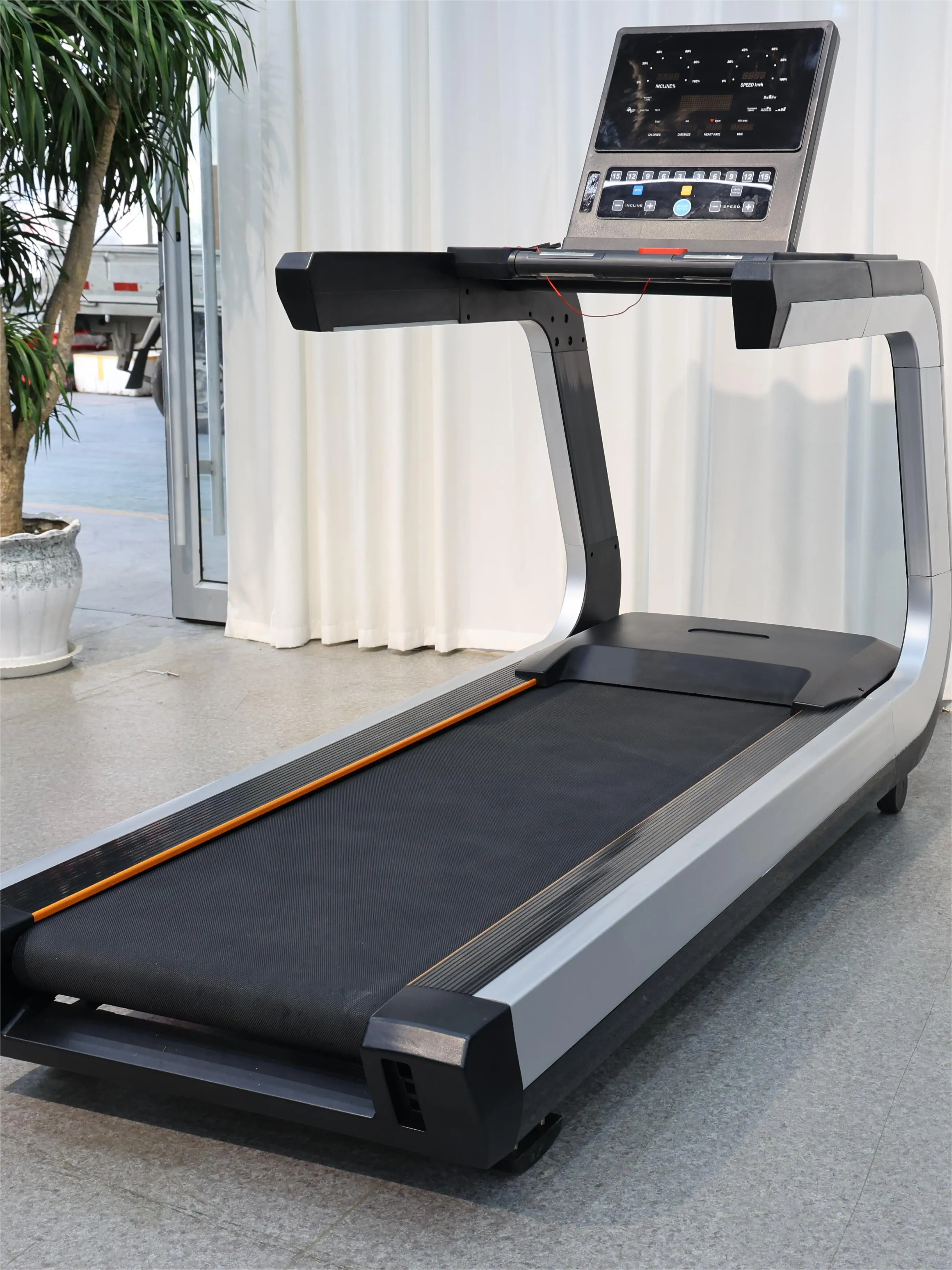 

Treadmill Factory Direct Sale Motorized Treadmill Running Machine with CE Electric Indoor Running Machine Fitness Gym Equipment