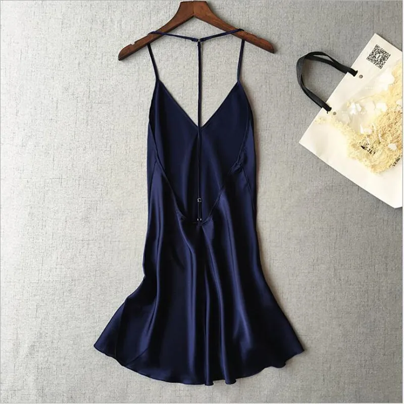   ũ ƾ Ʈ 巹, μҸ Nighties,  v  Ʈ , Ʈ , Ʈ 巹, 