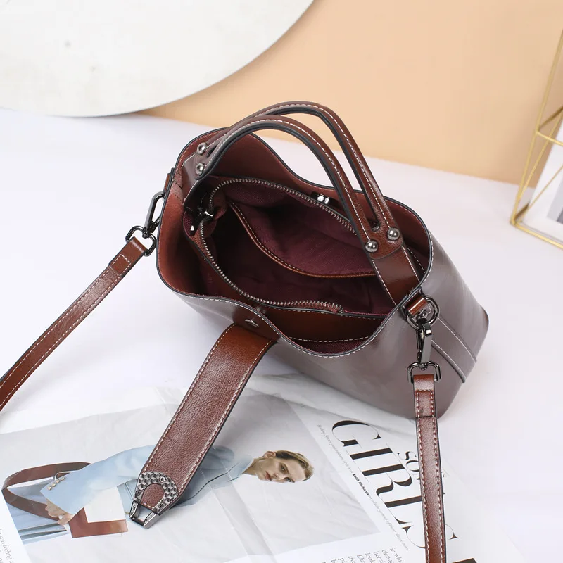 Tote Shoulder Bucket Crossbody Women's Bag Y2k New Genuine Leather Head Layer Cowhide Versatile Underarm Large Capacity Retro