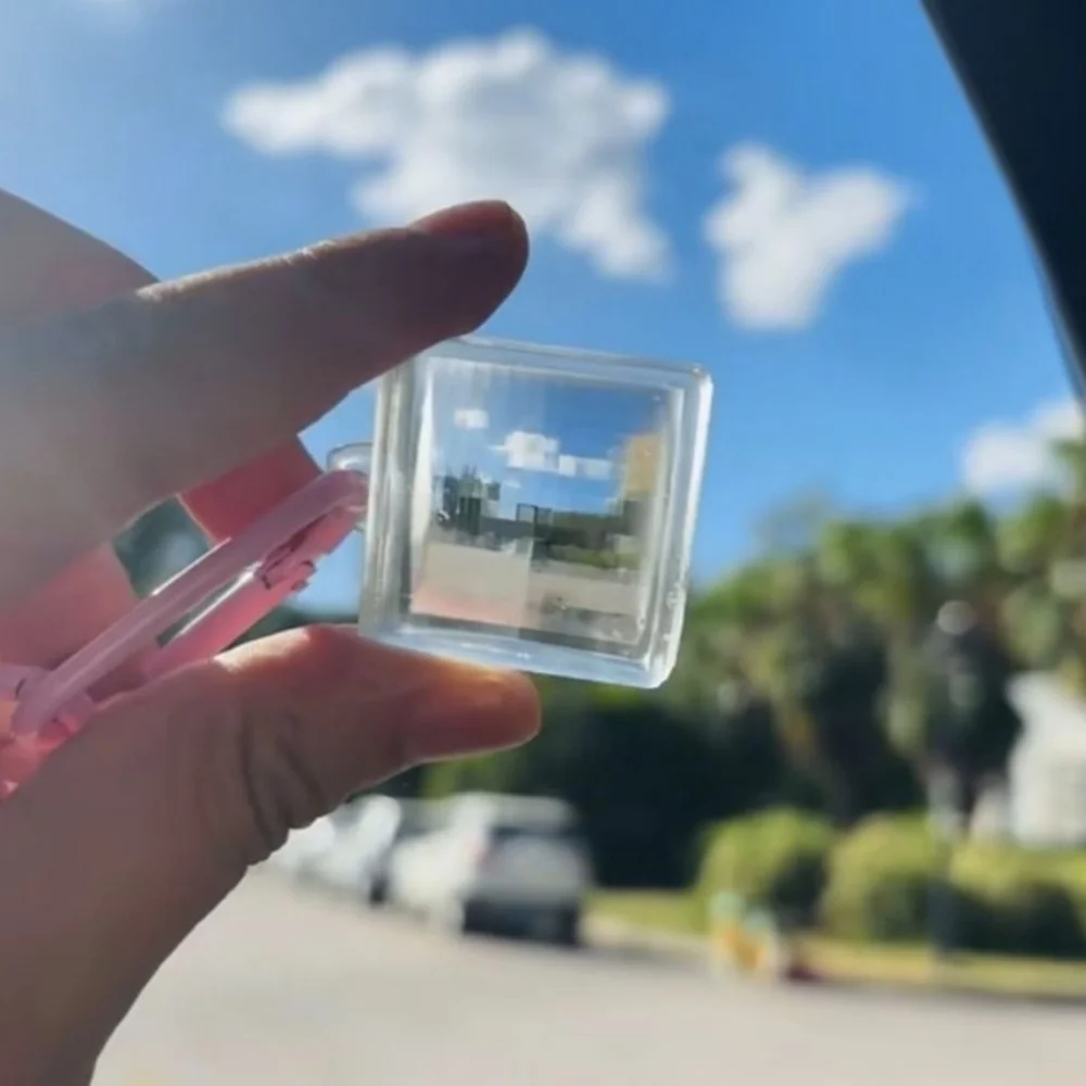 Clear Acrylic Pixel Filter Keychain Pixel Photography Tool Transparent Acrylic Mosaics Sharing Your Travel Memories 1Pcs