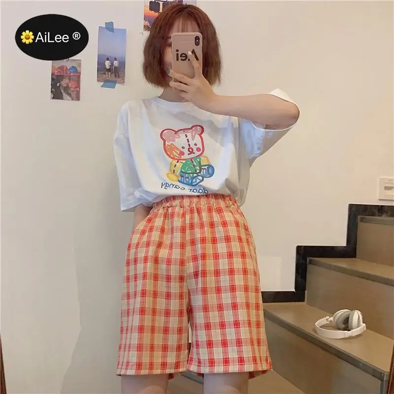 Рисунок 4 - Шорты женские клетчатые в стиле Харадзюку