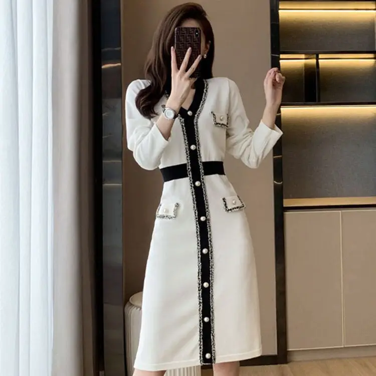 

2023 Autumn And Winter New Temperament Celebrity Xiaoxiangfeng Knitted Dress Women's V-Neck Waistband Goddess Style One Step