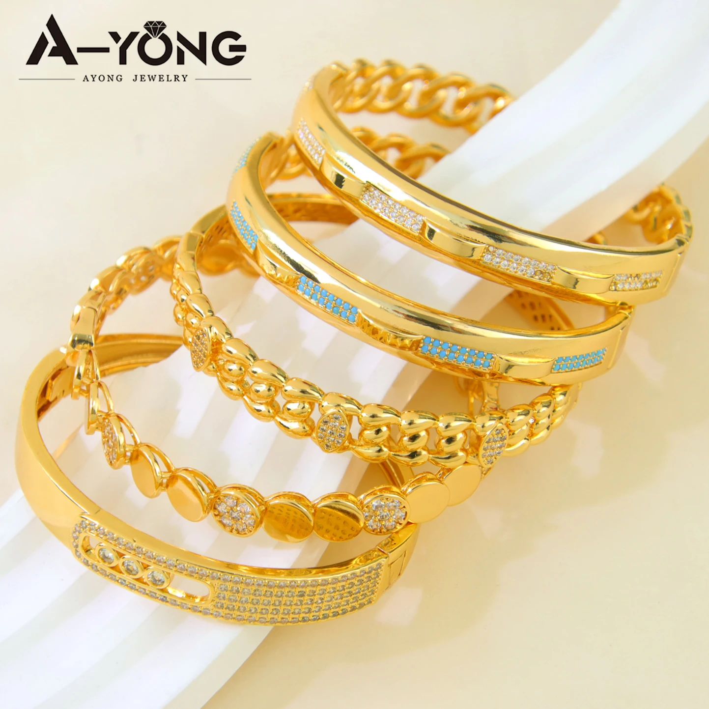 Luxus Brasilianischer Goldschmuck Armreifen Ring Set 21 Karat vergoldet Italienischer Zirkonia Offenes Armband Dubai Damen Hochzeitsschmuck – Detail 4