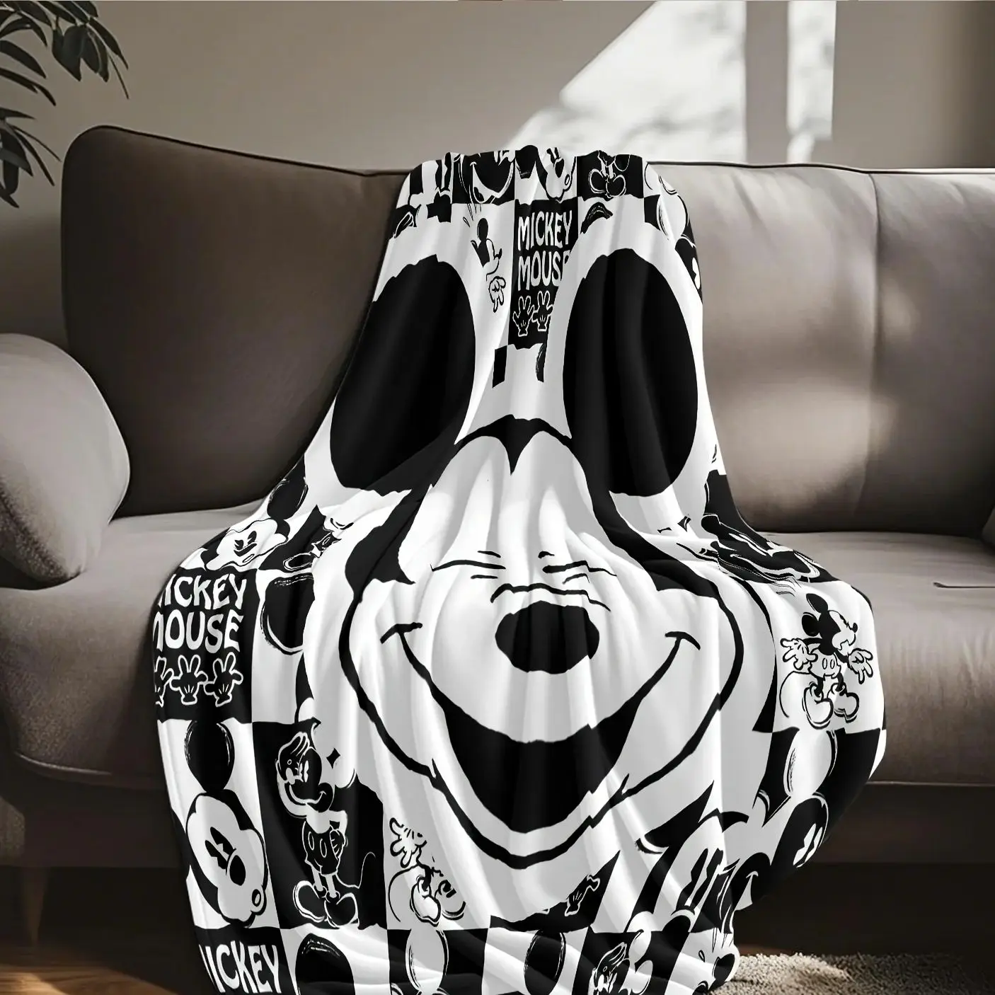 Mickey Mouse Flannel Blanket 5