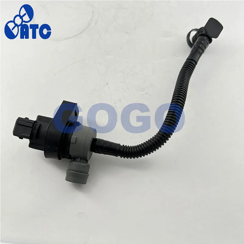 13907618643 Fuel Tank Vent Valve With Pipe For BMW E90 E91 E92 128i 328i 528i X5 13907572234 13904588396