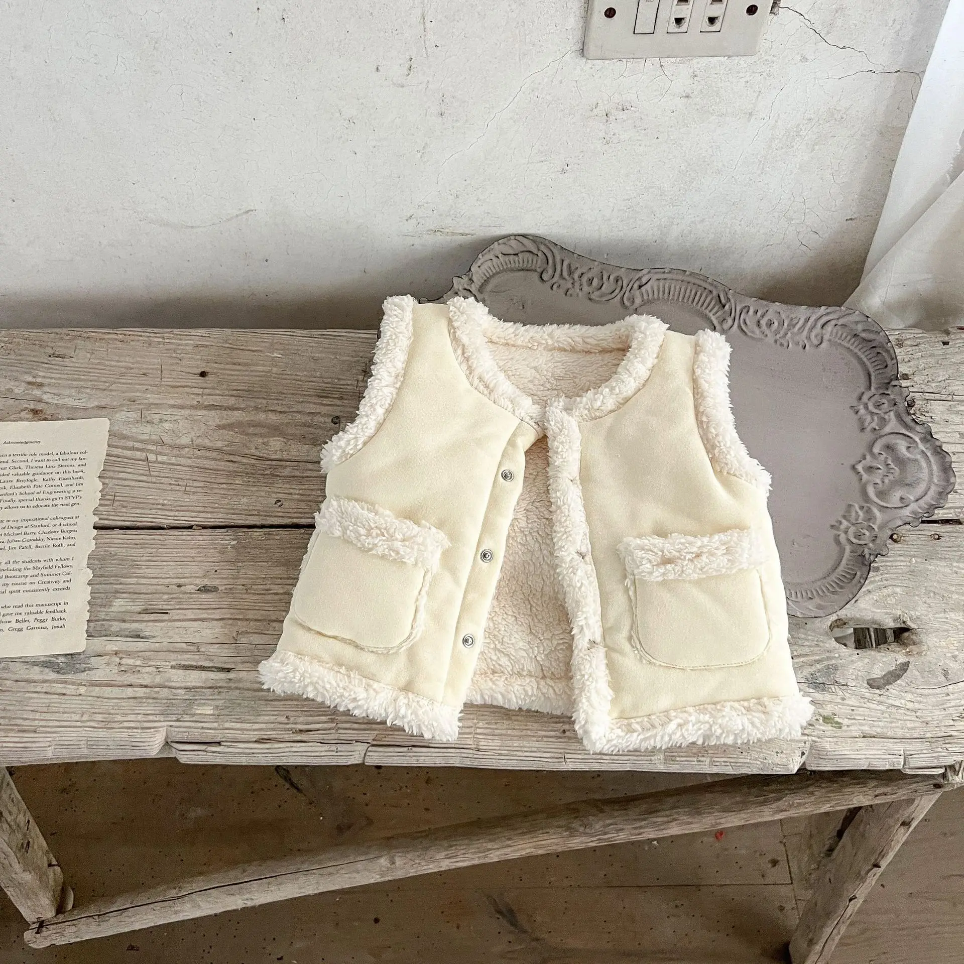 Description Picture 5 of itemBaby Girl Autumn Winter Vest Cotton Padded Thicken Sleeveless Little Girl Coat Warm Versatile Plus Velvet Infant Girl Waistcoats