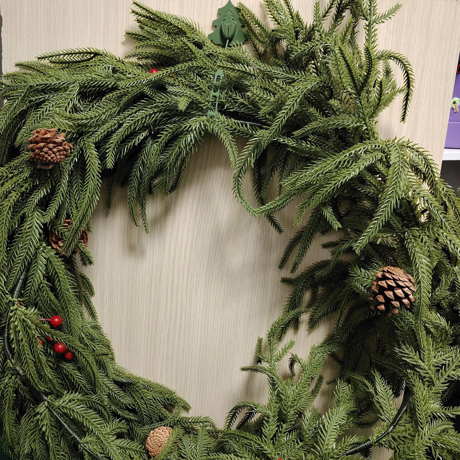 Garland Hangers for Mantle Front Door Frame Silicone Christmas Garland Hooks Wreath Hanger Ties for front doors fireplaces