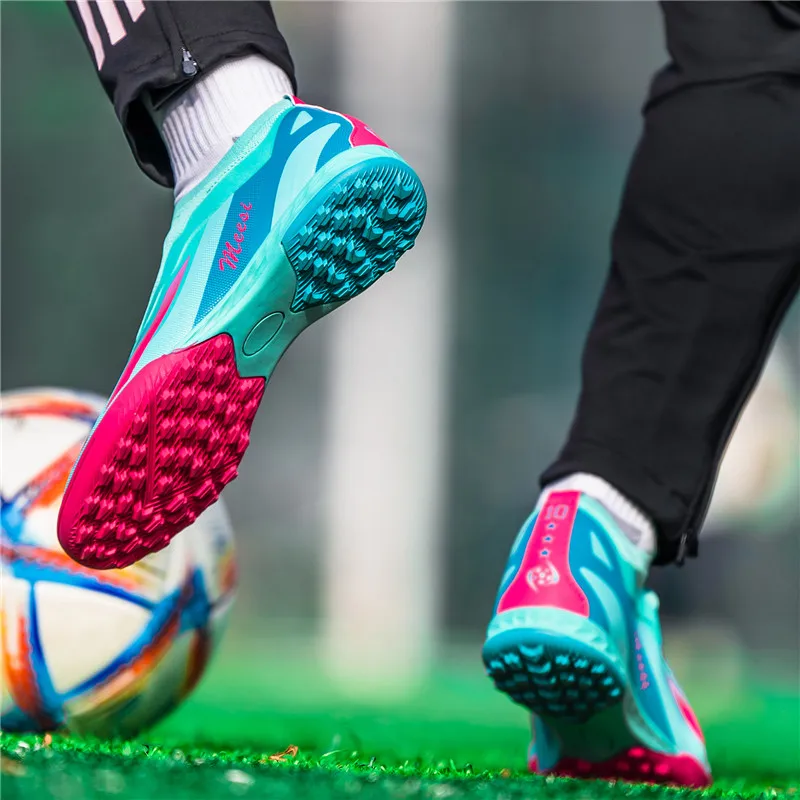 2024 New High Top Adult Youth AG/FT Football Shoes Anti Slip and Wear-Resistant Special Spikes Outdoor Football Training Shoes