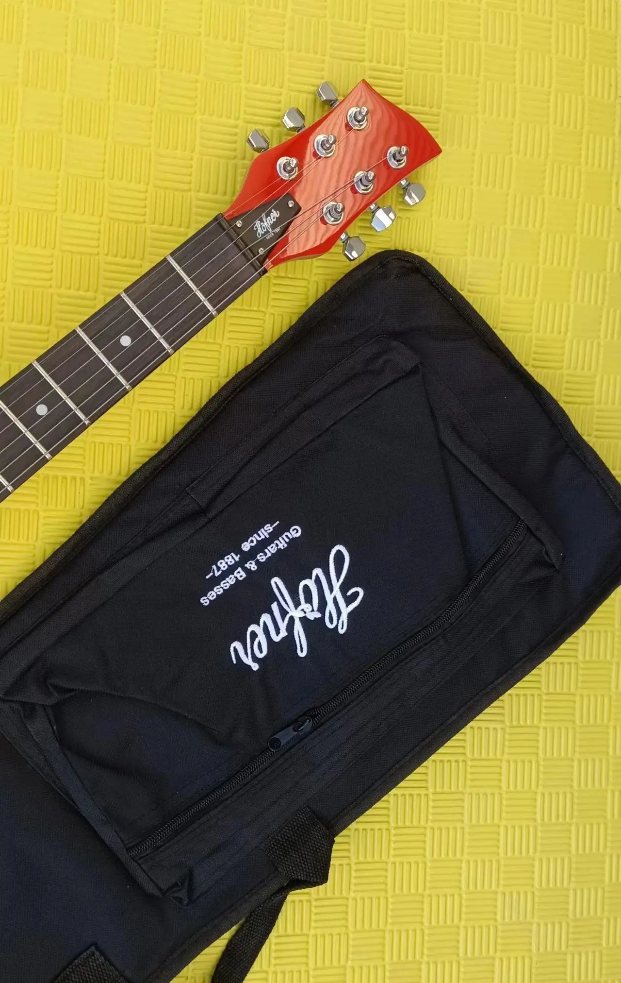 Portable Mini Electric Guitar for Travel,Professional Guitar,Left Handed, Red, Professional String Musical Instrument, Cr