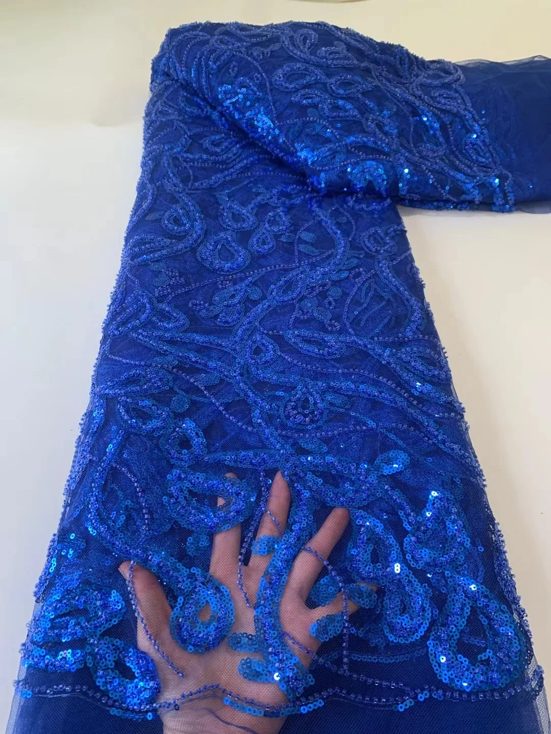 

2023 Latest African Luxury Sequins Mesh Lace Fabric Nigerian High Quality Tulle Beads Fabric For Celebration Women Cloth Dresses