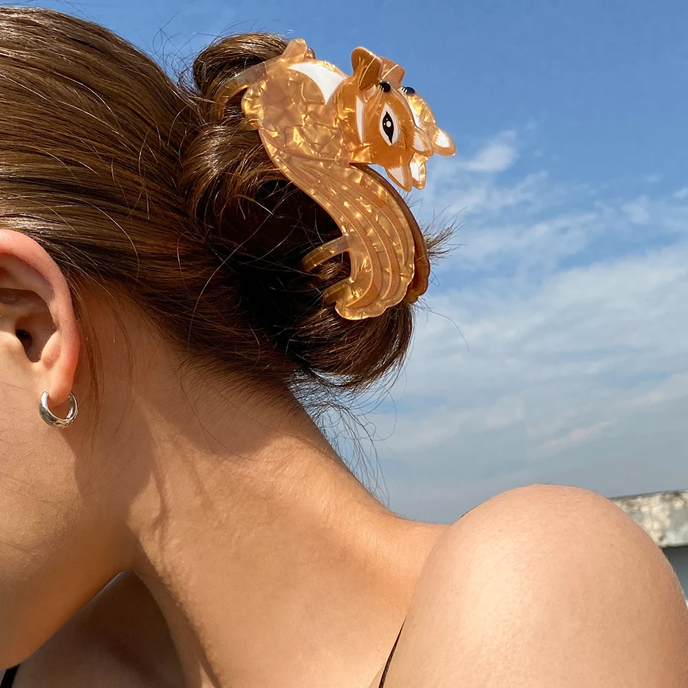 Elegant Acrylic Leaf and Animal Hair Claw Clip