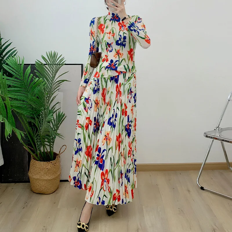 

2023 autumn new printed long sleeve top + big swing skirt two-piece set