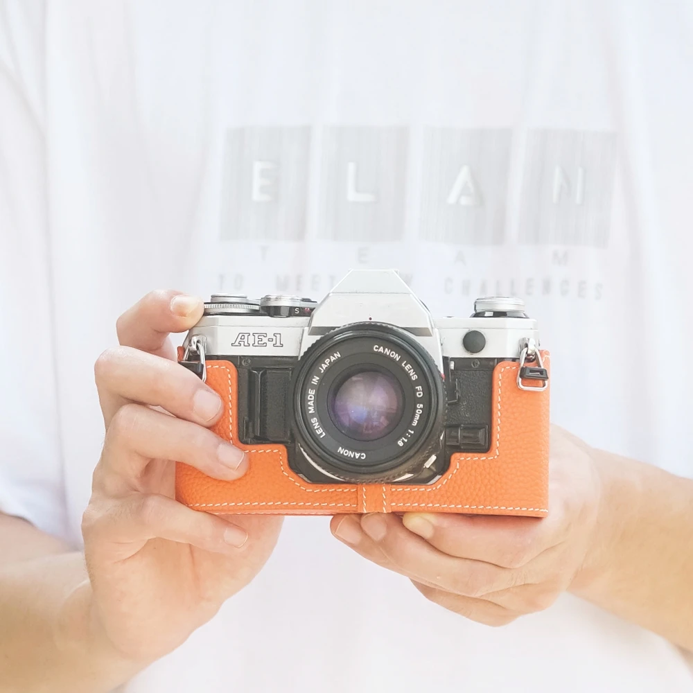 CanonキャノンAE-1 フィルムカメラ　望遠レンズ、ケース Amazon.co.jp: Aproca ハード収納ケース Canon AE-1 35mm