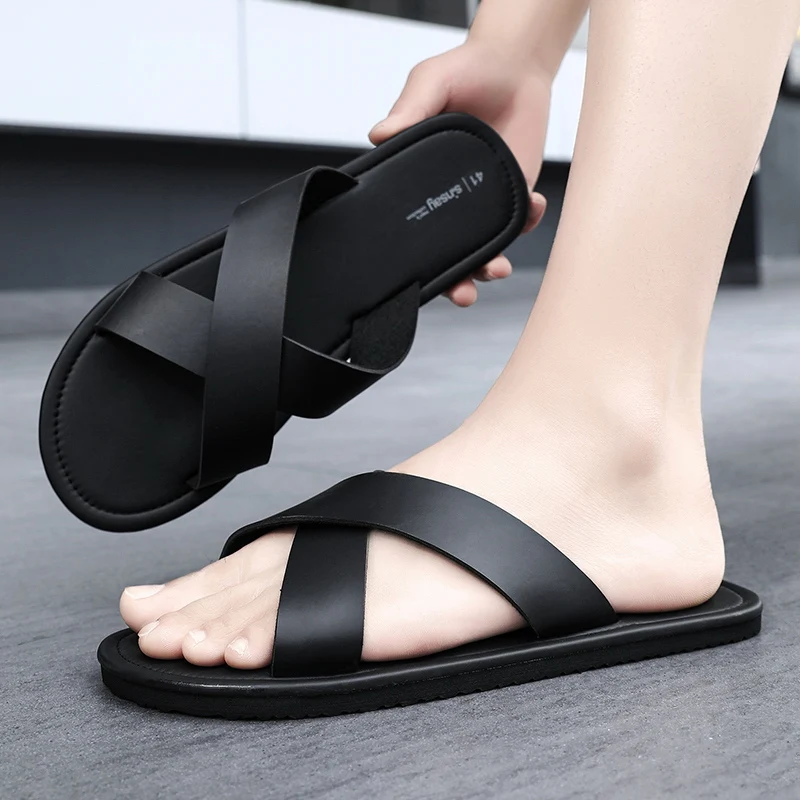 Summer Slippers Men's Lightweight Casual Soft Sole Flat Sole Beach Shoes