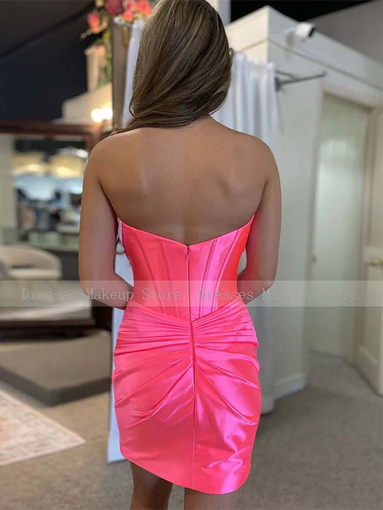 Column Cocktail Dress Hot Pink Sweetheart Cut Out Mini Sexy Formal Party Gowns Women Pleat Criss-Cross Short Homecoming Gown