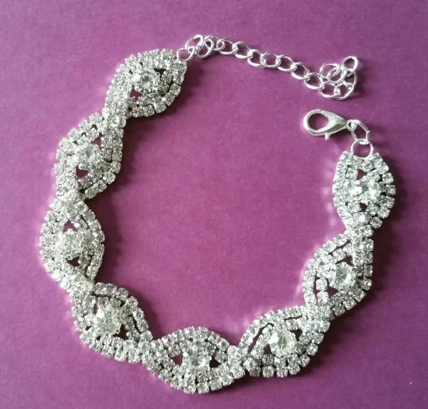 Chain Bracelet Delysia King Women Elegant Luxury Rhinestone Wrist Chain Birthday Party Gifts Silver