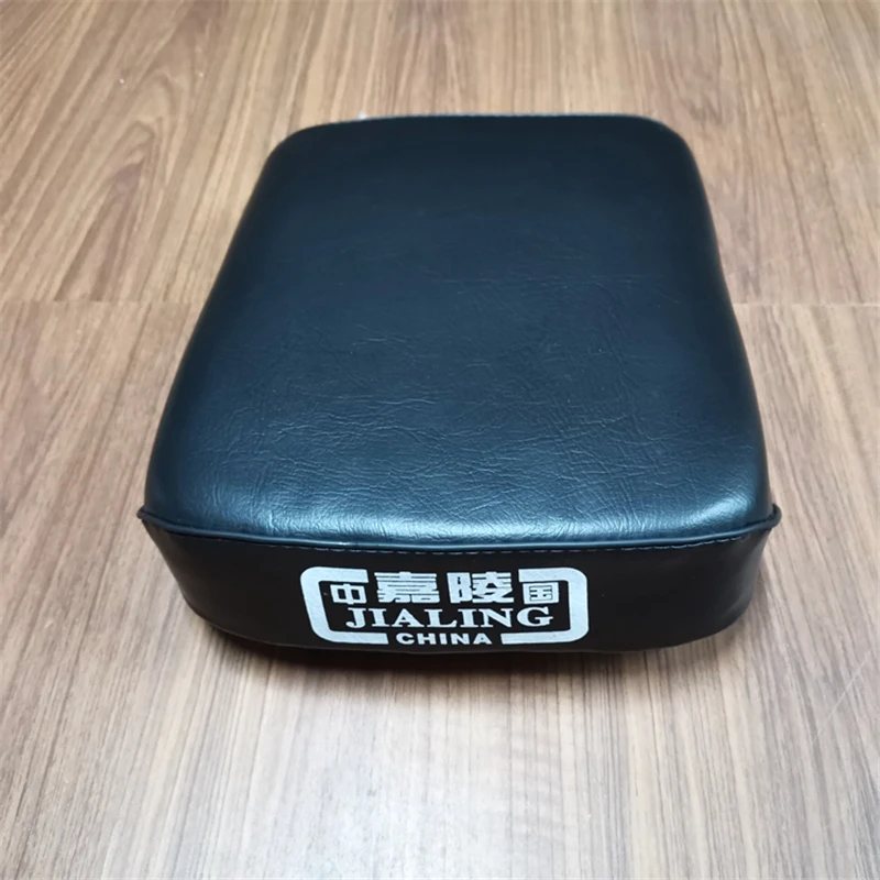 Motorcycle Seat Complete for Jialing Honda Dayang Lifan JH70 C70 JL70 Saddle Partition Cushion Front Rear Metal Base Black Seat
